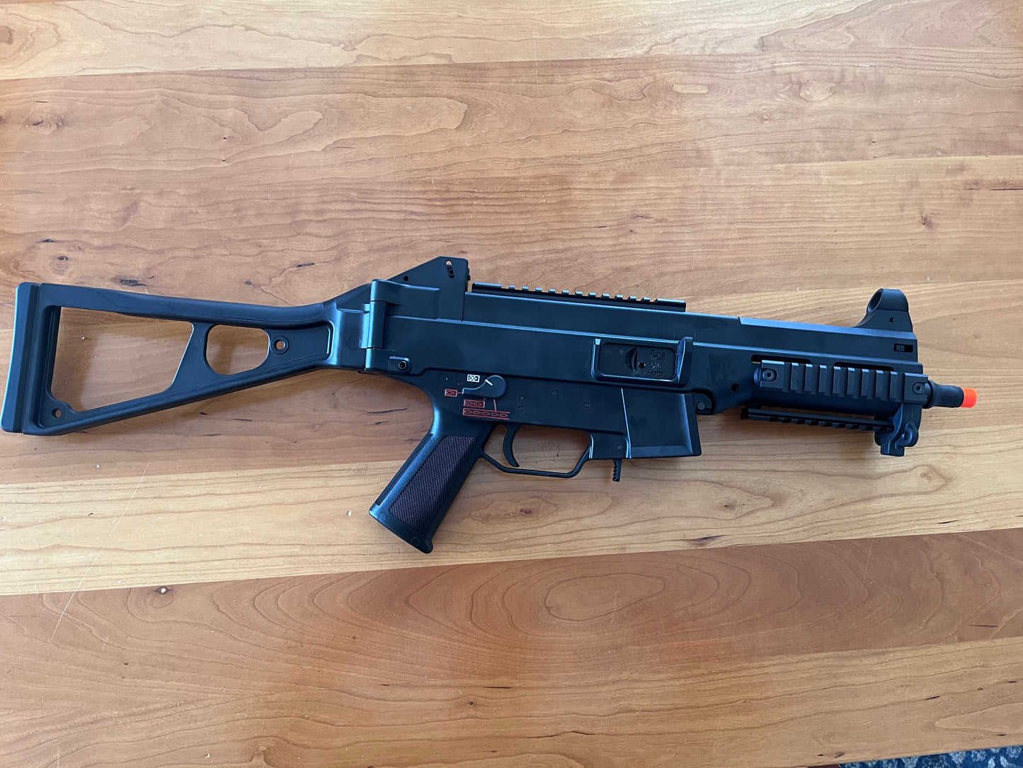VFC/Umarex – HK UMP 45 /.45ACP AIRSOFT GBB SMG UMP45